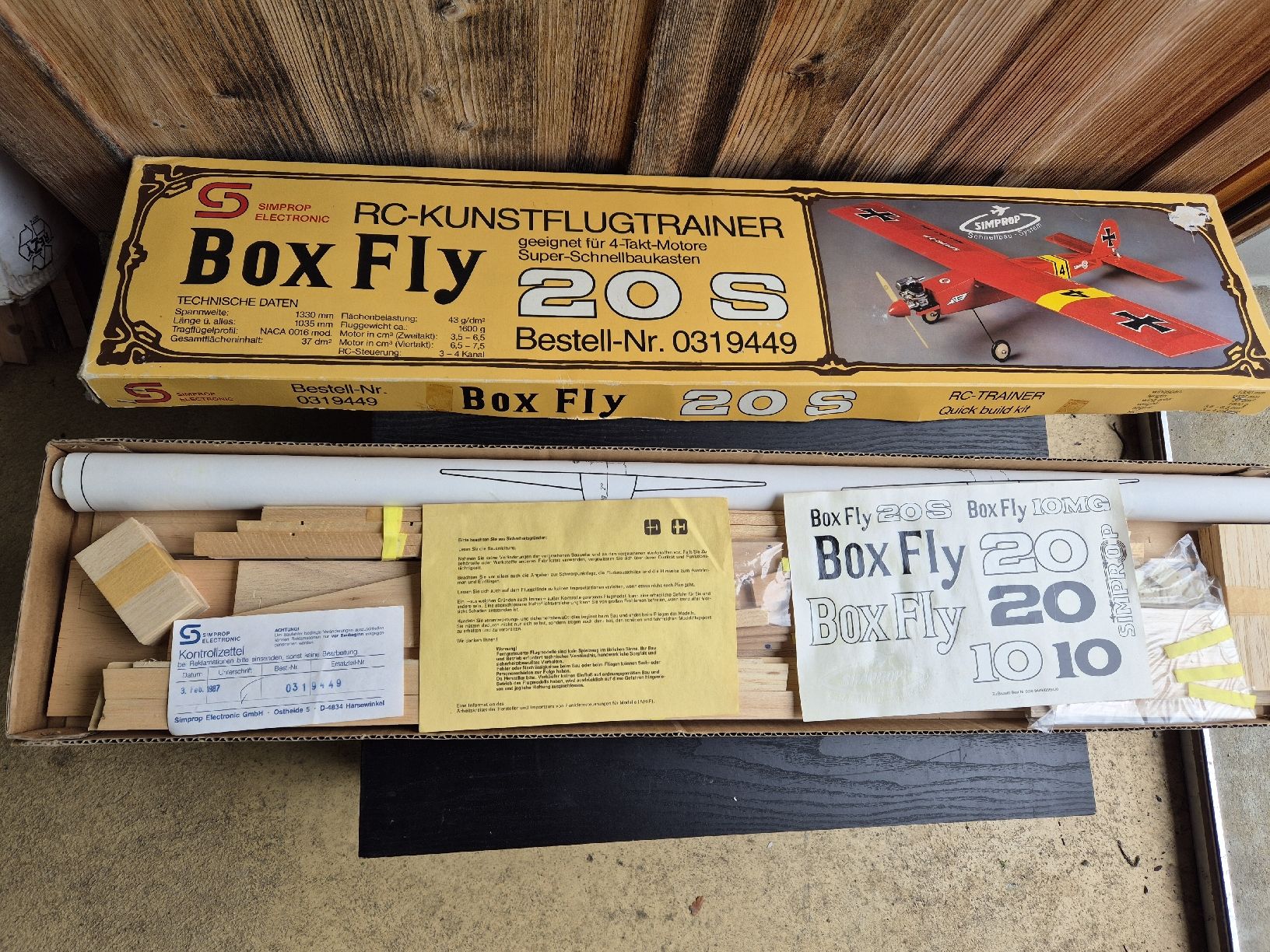 Modellismo RC: Das legendäre Box Fly 20 S von Pilot – Nuovo (secondo la descrizione) da Wattenwil venduto da hps_z6w9 1