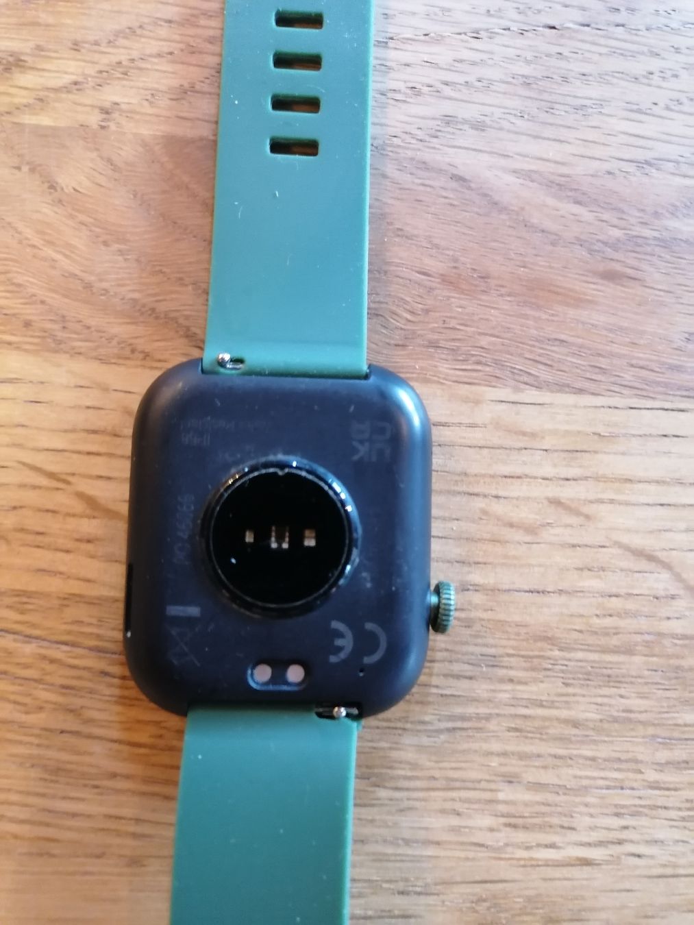 Smartwatch: Reflex Active Series 40 Smartwatch - Grün – Usato da Leuk-Stadt venduto da See_Lin 1
