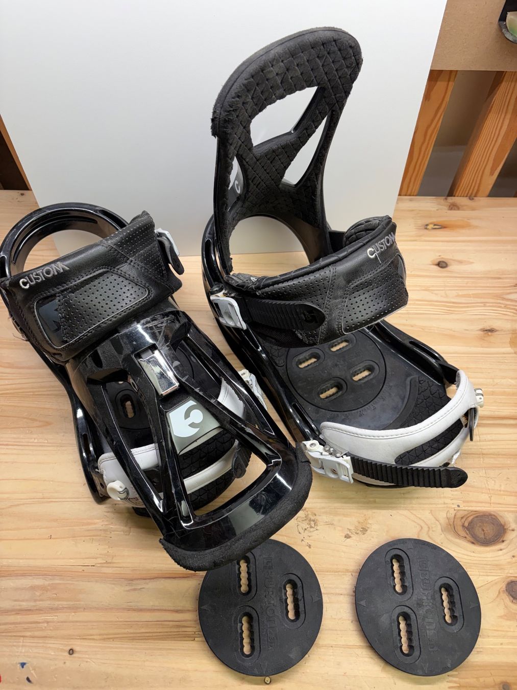 Burton Attacchi: Snowboard Bindung Burton Custom Grösse L – Usato da Steinmaur venduto da muvtec