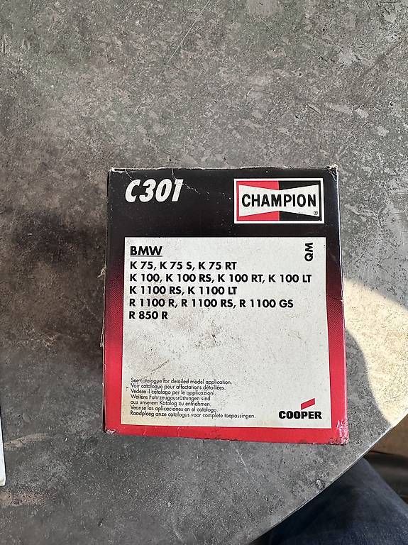 Champion Alle Motorradersatzteile: Ölfilter Champion C 301 BMW – Neu und originalverpackt aus Dättlikon von Becd
