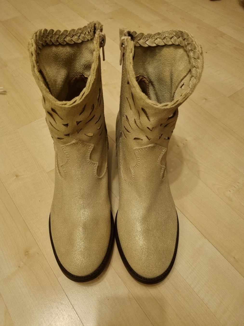 Scarpe da donna: Stiefeletten – Nuovo (secondo la descrizione) da Jegenstorf venduto da dau_ct8d 4
