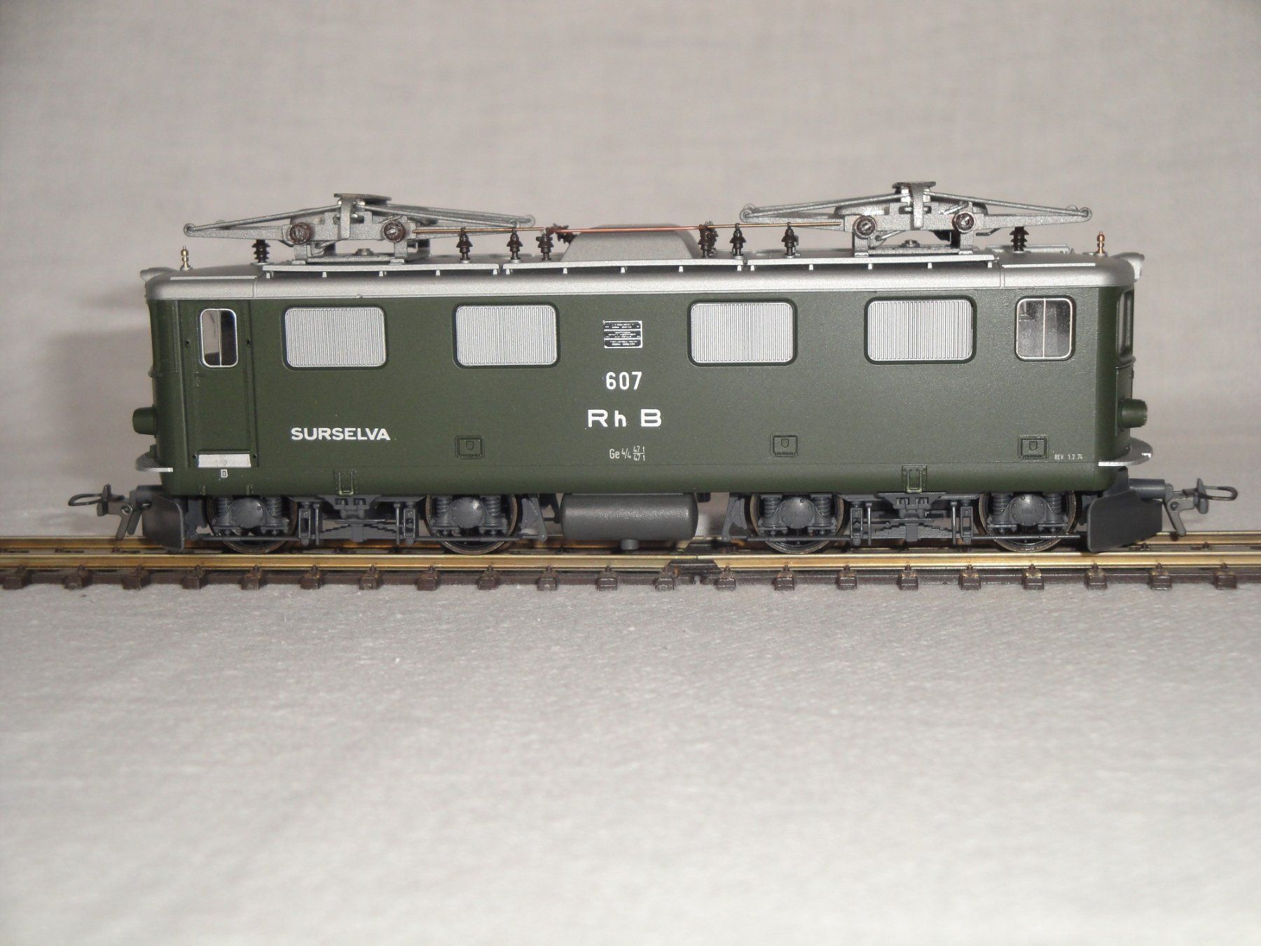 Bemo Modellini di ferrovie: Bemo RhB-Ge 4/4 I 601 SURSELVA – Nuovo e nell'imballaggio originale da Wolfwil venduto da heinzs3575