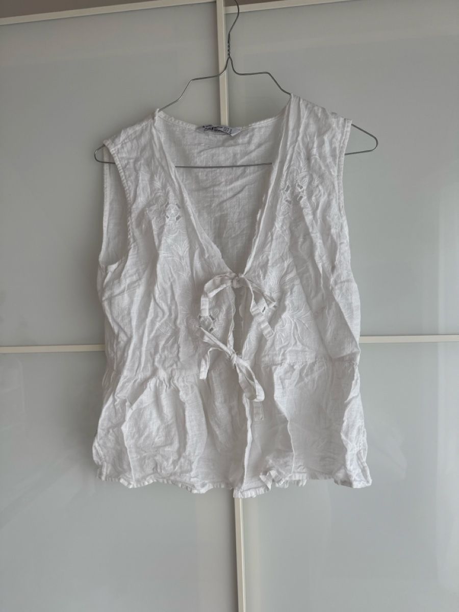 Stradivarius Camicette: Stradivarius Top/Weste, Weiss, Gr. M – Nuovo (secondo la descrizione) da Gächlingen venduto da anjuli_123