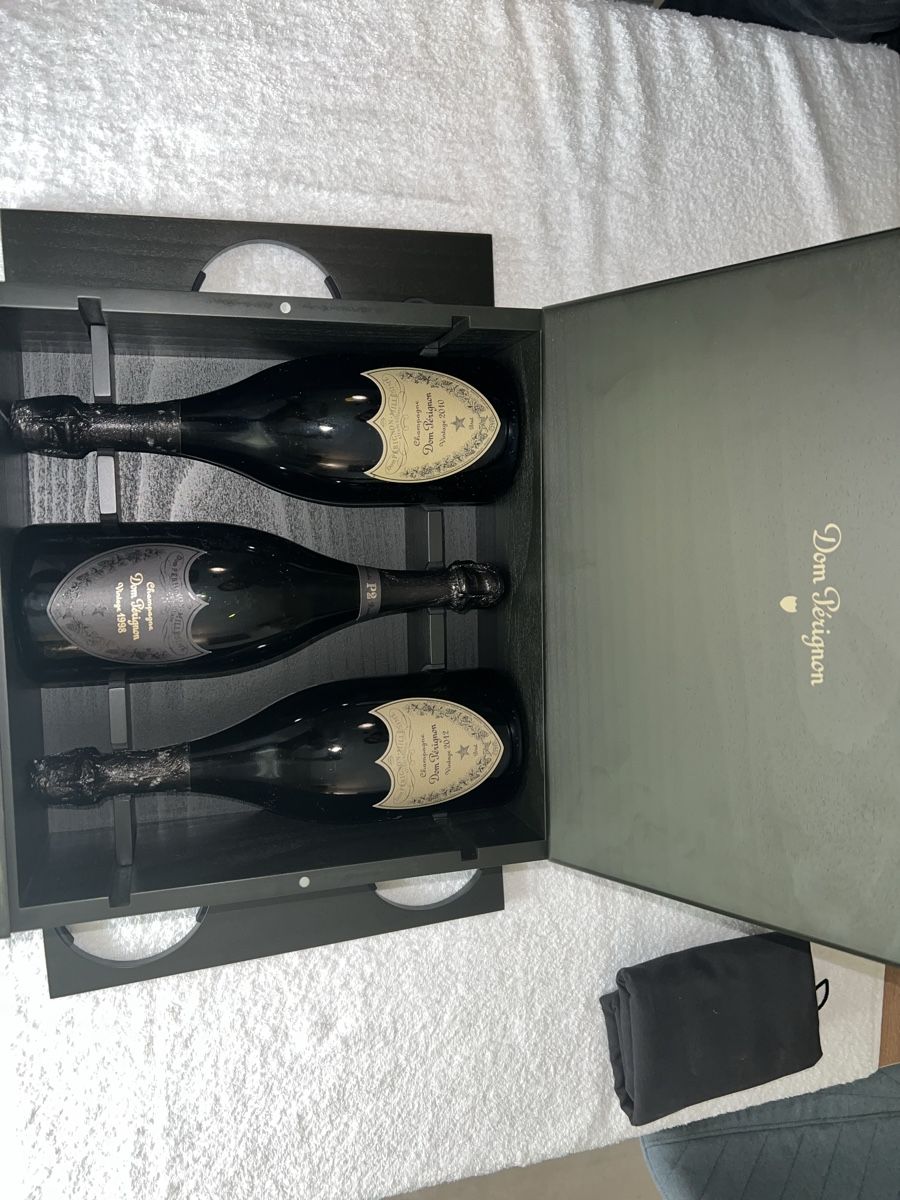Vino: Coffret Dom Perignon 1998 P2, 2010 & 2012 – Nuovo e nell'imballaggio originale da Clarens venduto da ste_2lbc