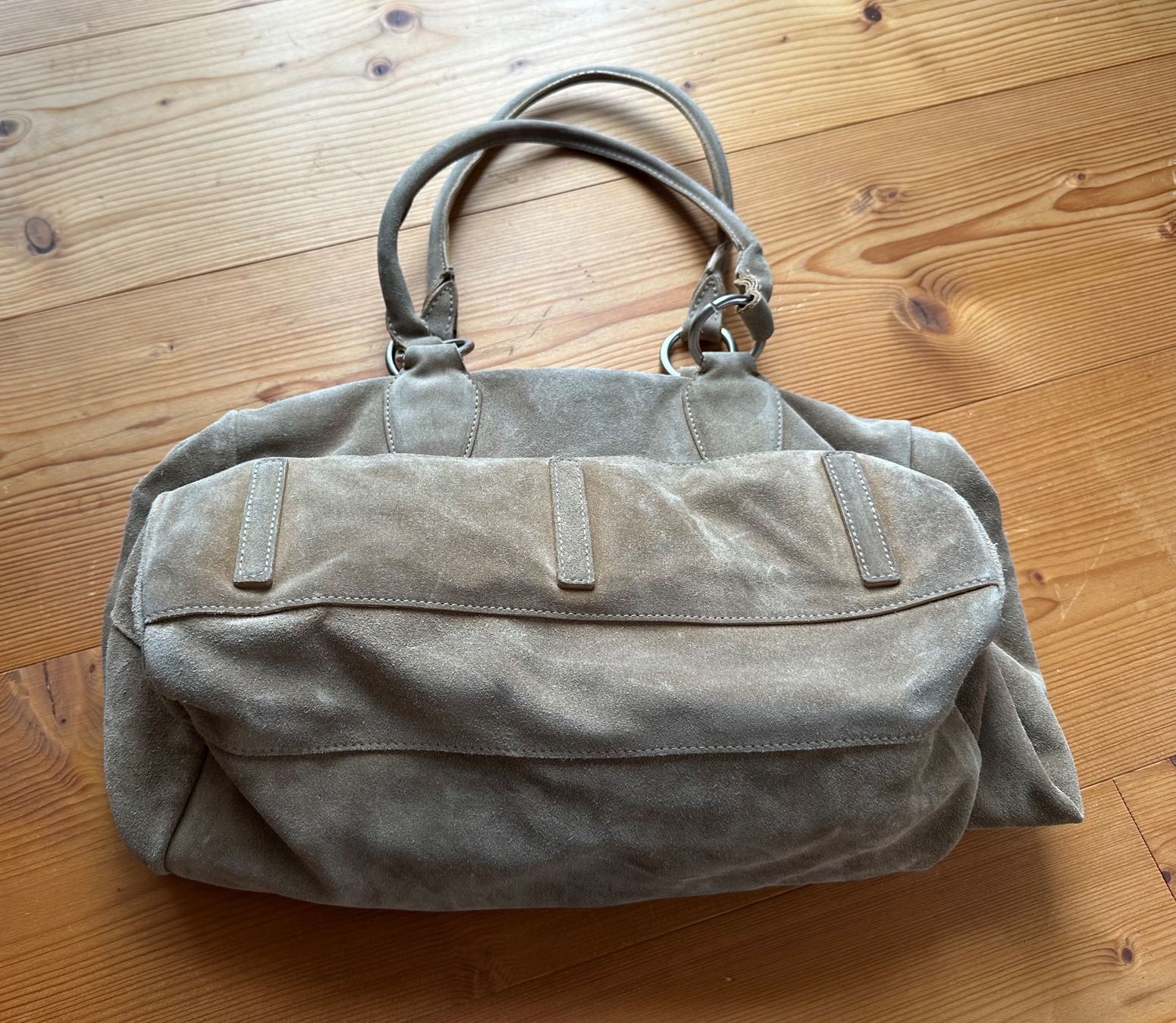 Armani Taschen für Damen: Giorgio Armani Tasche Shopper Wildleder – Gebraucht aus Gersau von Sidharta7 1