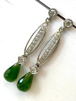 Ohr-Stecker (Hänger) PLATIN mit Jade-Tropfen & Diamantrosen