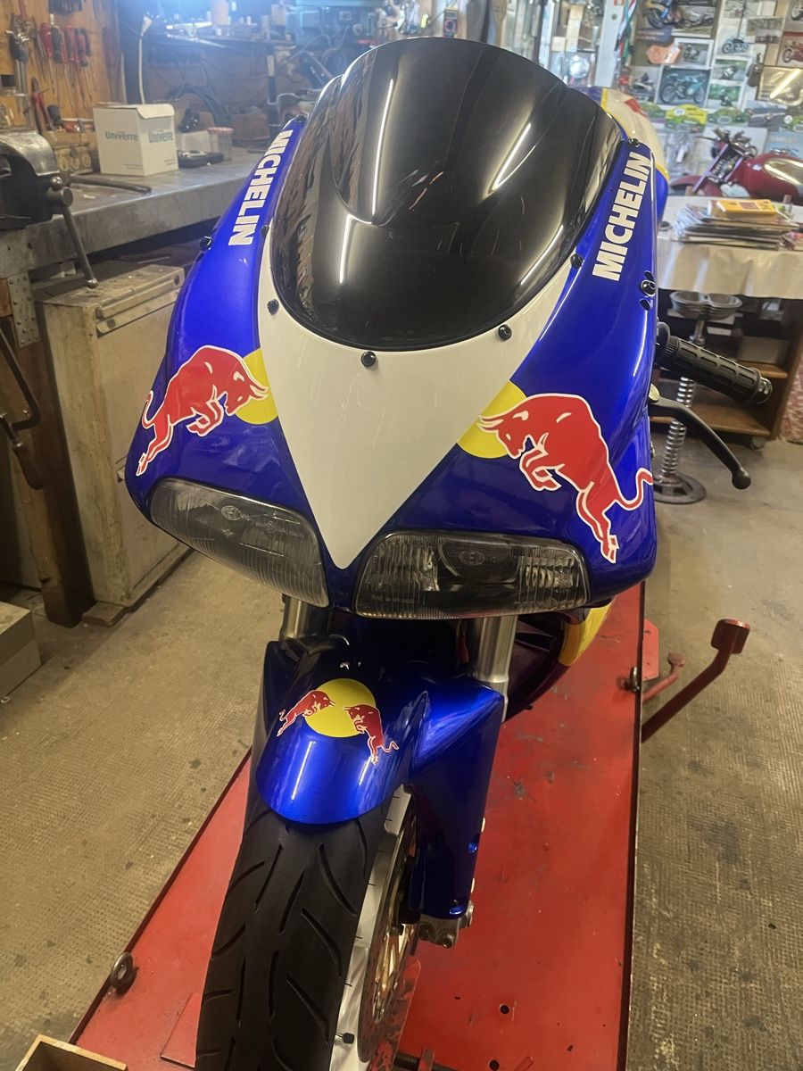 Strada: À vendre Ducati 748 – Usato da Arzier-Le Muids venduto da Jmb1960 1