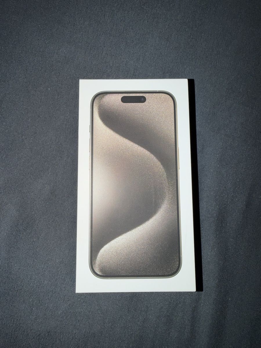 Apple Telefoni cellulari / Smartphones: Iphone 15 pro 256gb – Usato da Thörishaus venduto da David9the5rave 6