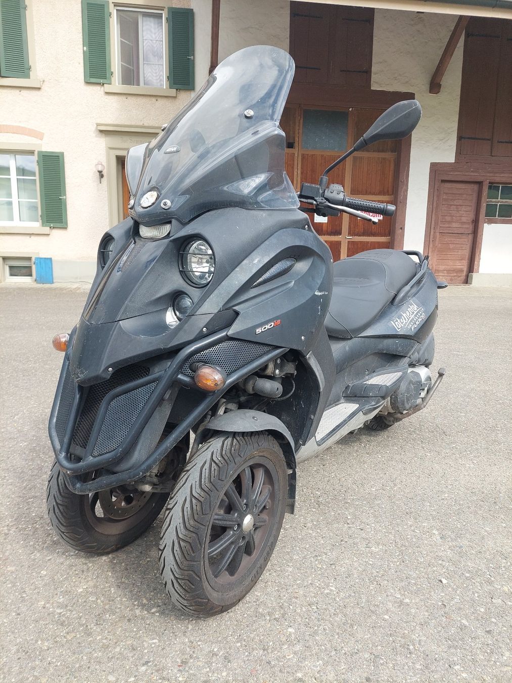 Gilera A tre ruote: Gilera Fuoco 500 3Rad Roller baugleich Piaggio MP3 – Usato da Schleitheim venduto da ZieglerMotoRecycling 5