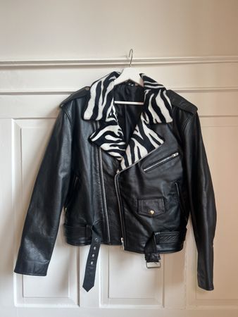 Vintage Leather jacket with a zebra collar