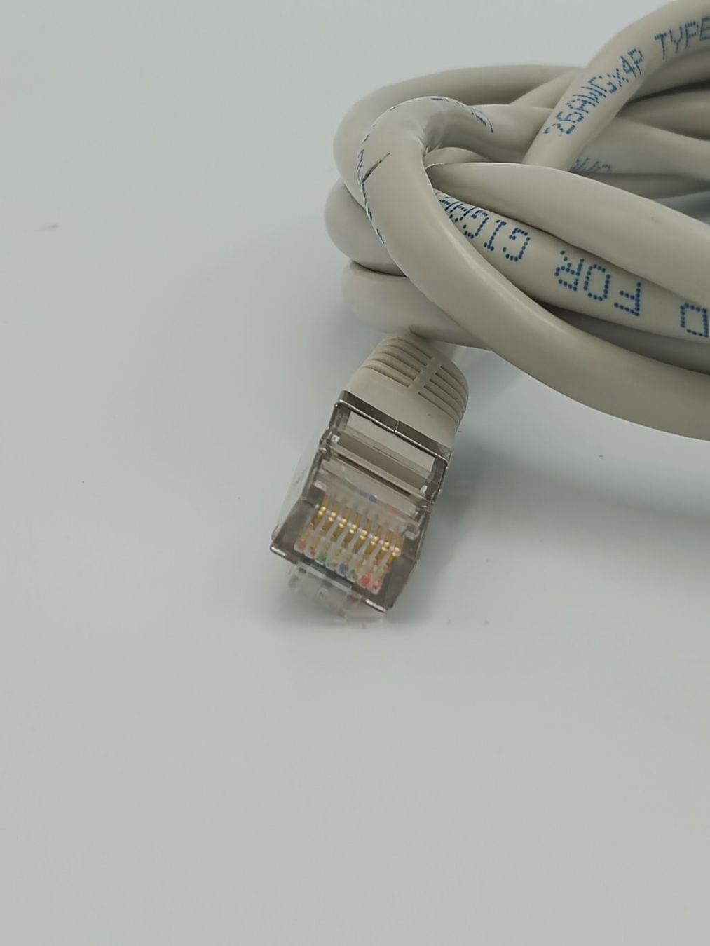 Cavi: LAN Patchkabel Cat 5e 2m Gigabit – Usato da Schlieren venduto da 2nd-Life 1