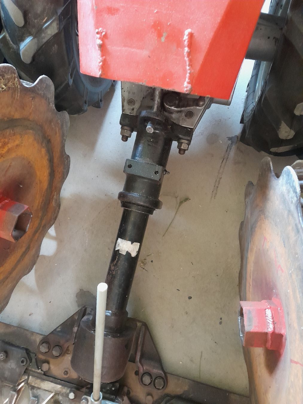 Bucher Tutte le macchine: Bucher Rekord 38 – Usato da Studen SZ venduto da Mostelbock02 1