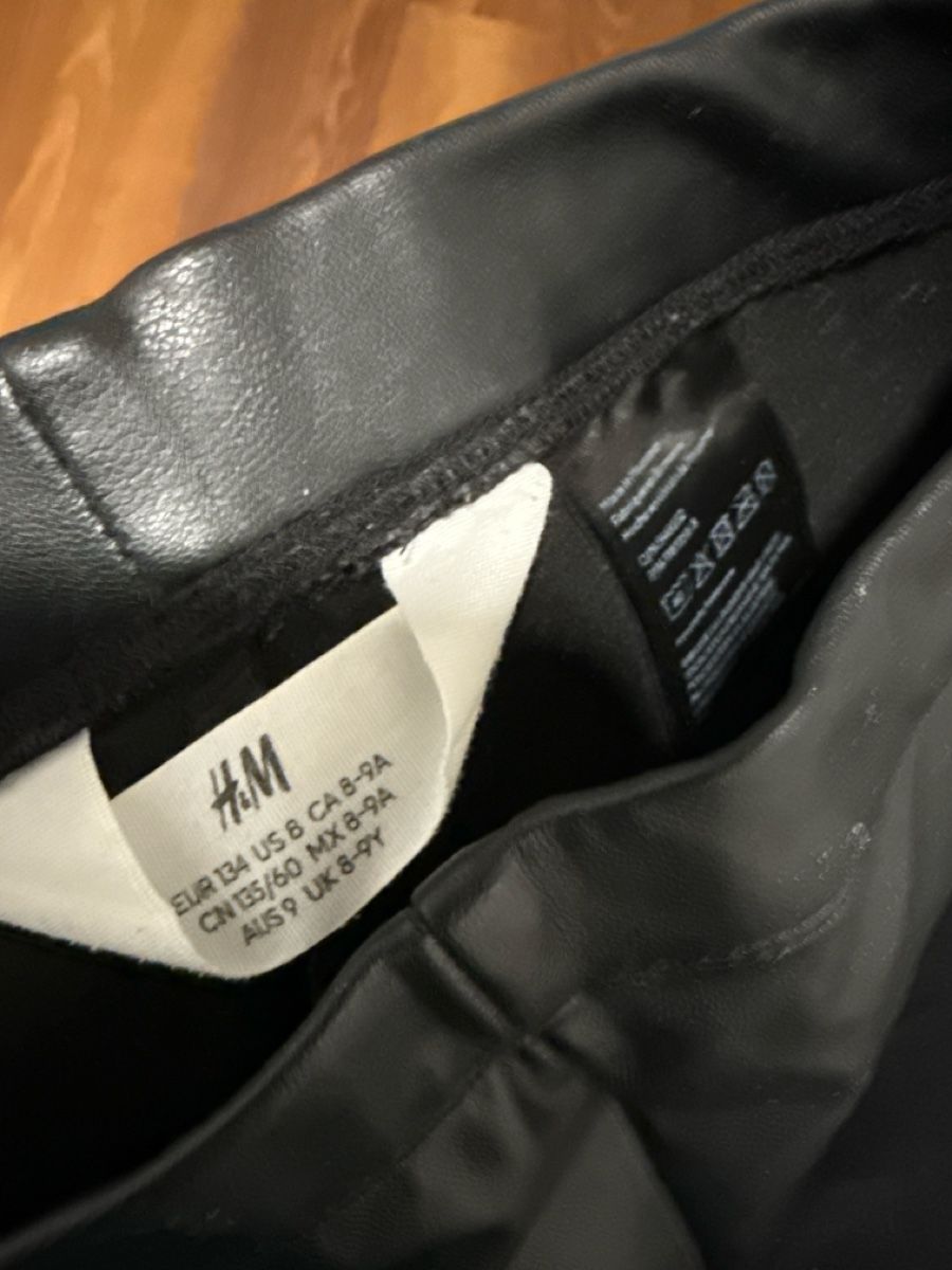 H&M Calze & Collant: Schwarze gefuttert Leggings H&M, Größe 134 – Usato da Horw venduto da Edith1981 2