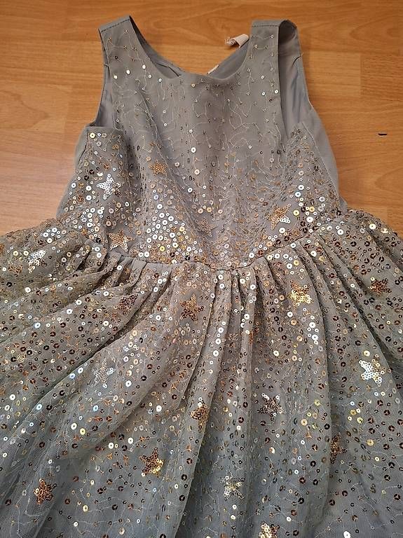 Kleider & Röcke: Mädchen Glitzer-Kleid, salbei / blau, Grösse: 128 – Gebraucht aus Wangen SZ von coni2204_10 1