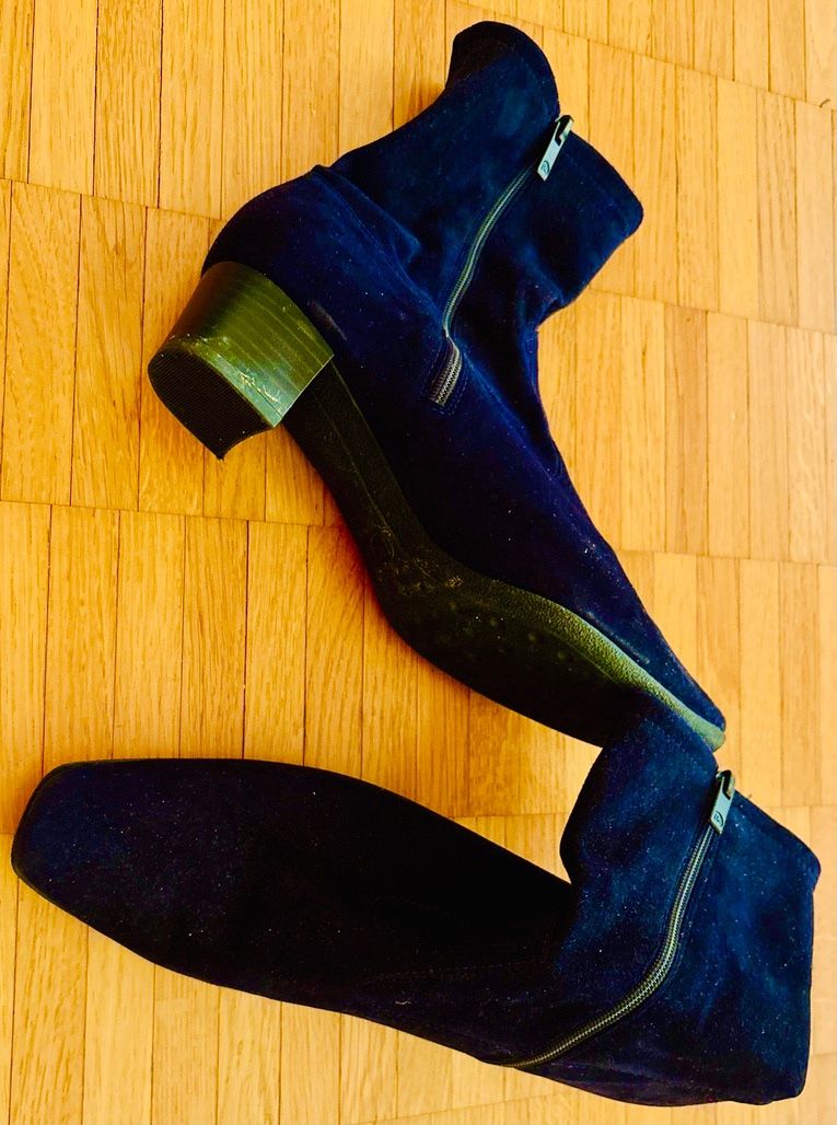 Kaiser Scarpe da donna: Dunkelblaue Wildleder-Ankle-Boots – Nuovo (secondo la descrizione) da Zurich venduto da MX1000 4