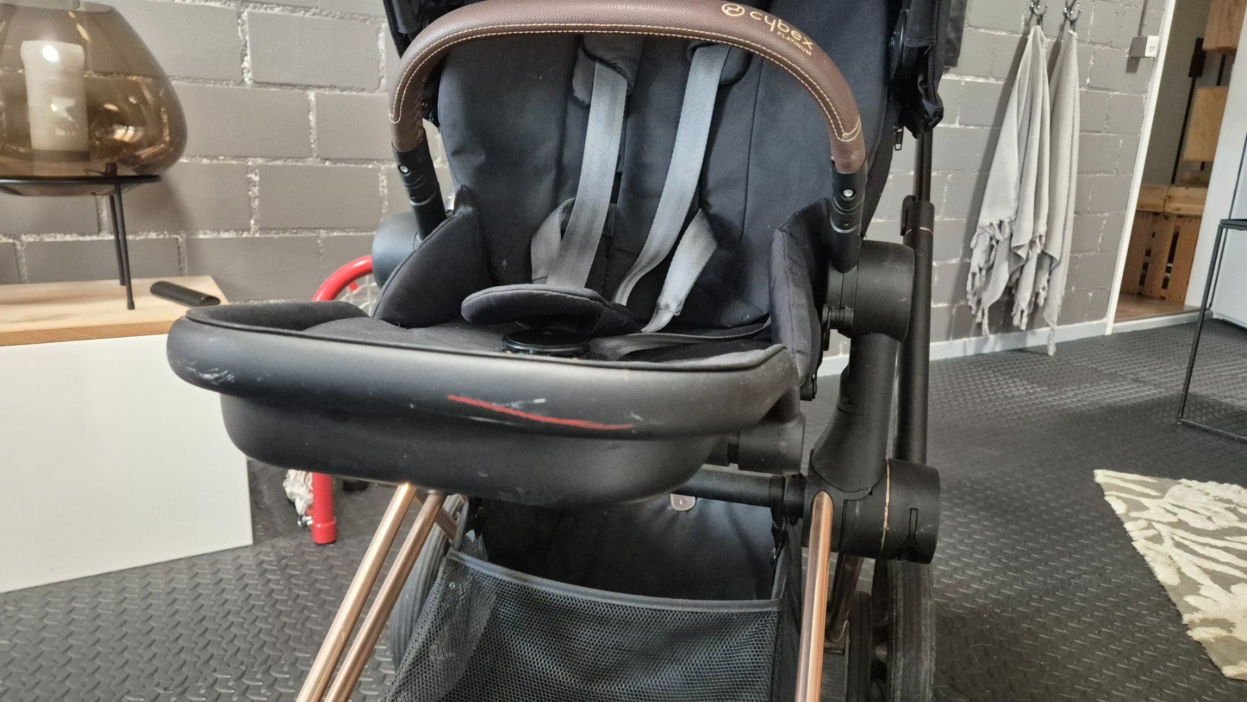 Cybex Carrozzine: Kombikinderwagen e-PRIAM Comfort Bundle rosegold / schwarz – Usato da hünenberg venduto da jessica8709 4