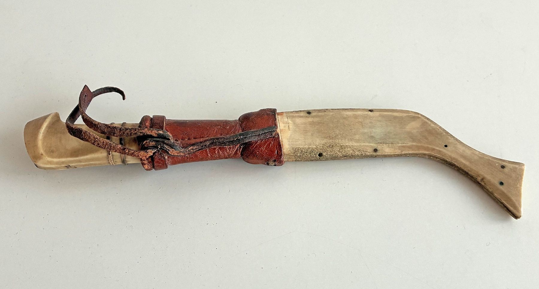 Posate: Altes Nordländer Messer – Usato da Bäretswil venduto da robsonantik 1