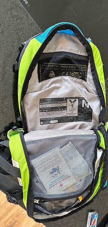 Sacs à dos: Deuter Bikerucksack mit Protektor – D'occasion à Fahrni b. Thun par Joer1 2