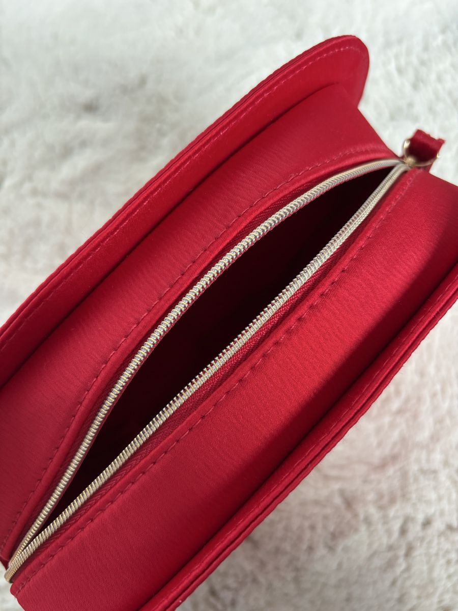 Custodie per cosmetici: Giorgio Armani Necessaire – Nuovo (secondo la descrizione) da Steinmaur venduto da aly_mhs6 1