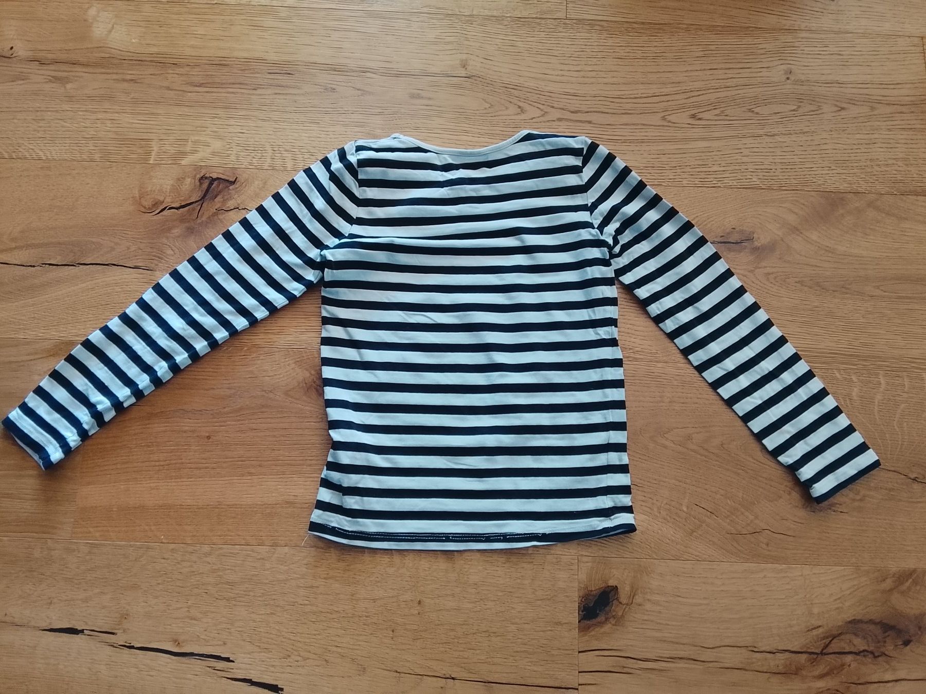 H&M Pullover & Sweatshirts: Pullover Gr.122/128 – Gebraucht aus St. Gallen von Okonomyiaki 1