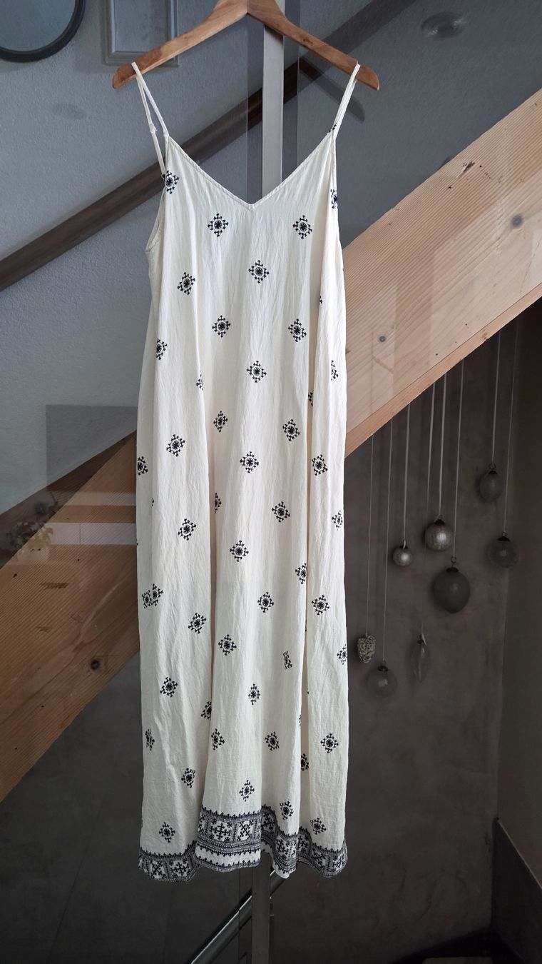 Robes: Lili & Lola  – D'occasion à Winterthur par sandi99 1