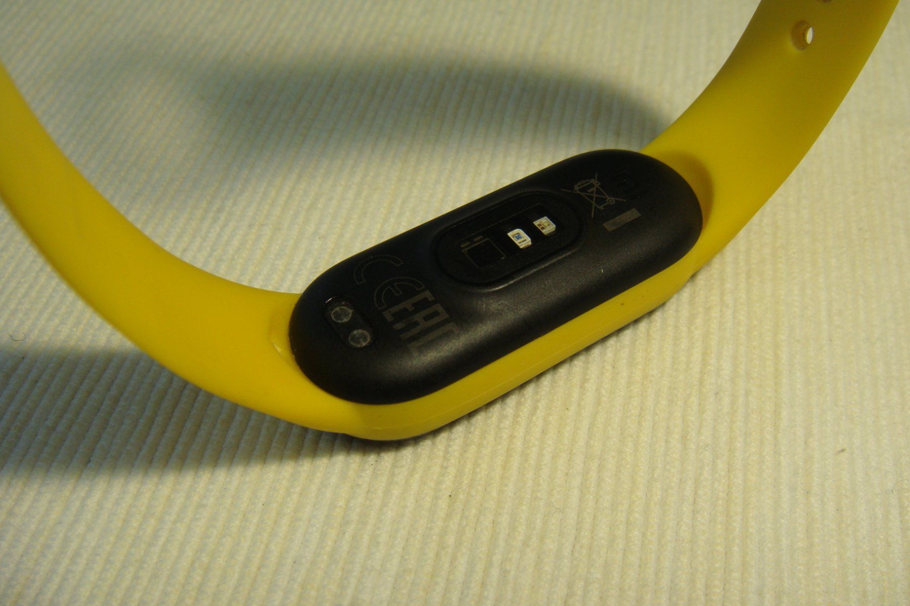 Xiaomi Smartwatch: Xiaomi Mi Band 6 – D'occasion à Emmenbrücke par kuhn4951 2