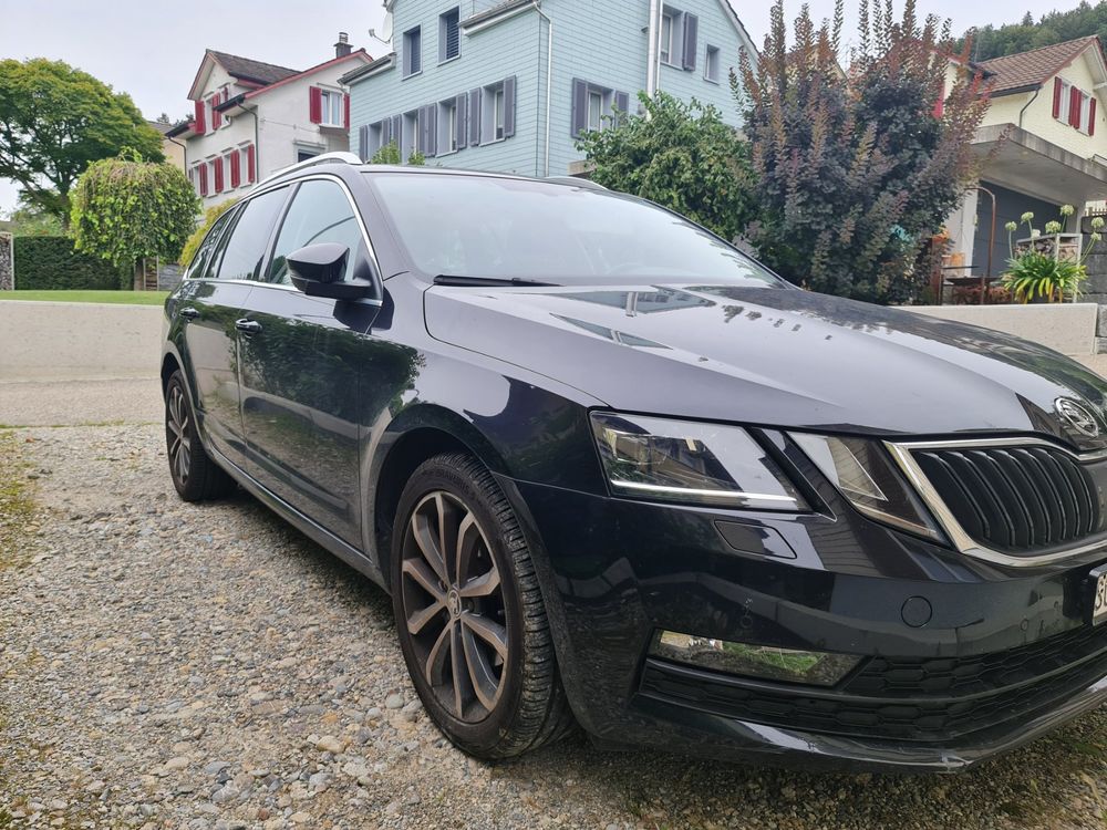 Skoda Automobili: Skoda Oktavia 2.0TDI 4x4 – Usato da Oberuzwil venduto da Logante 1