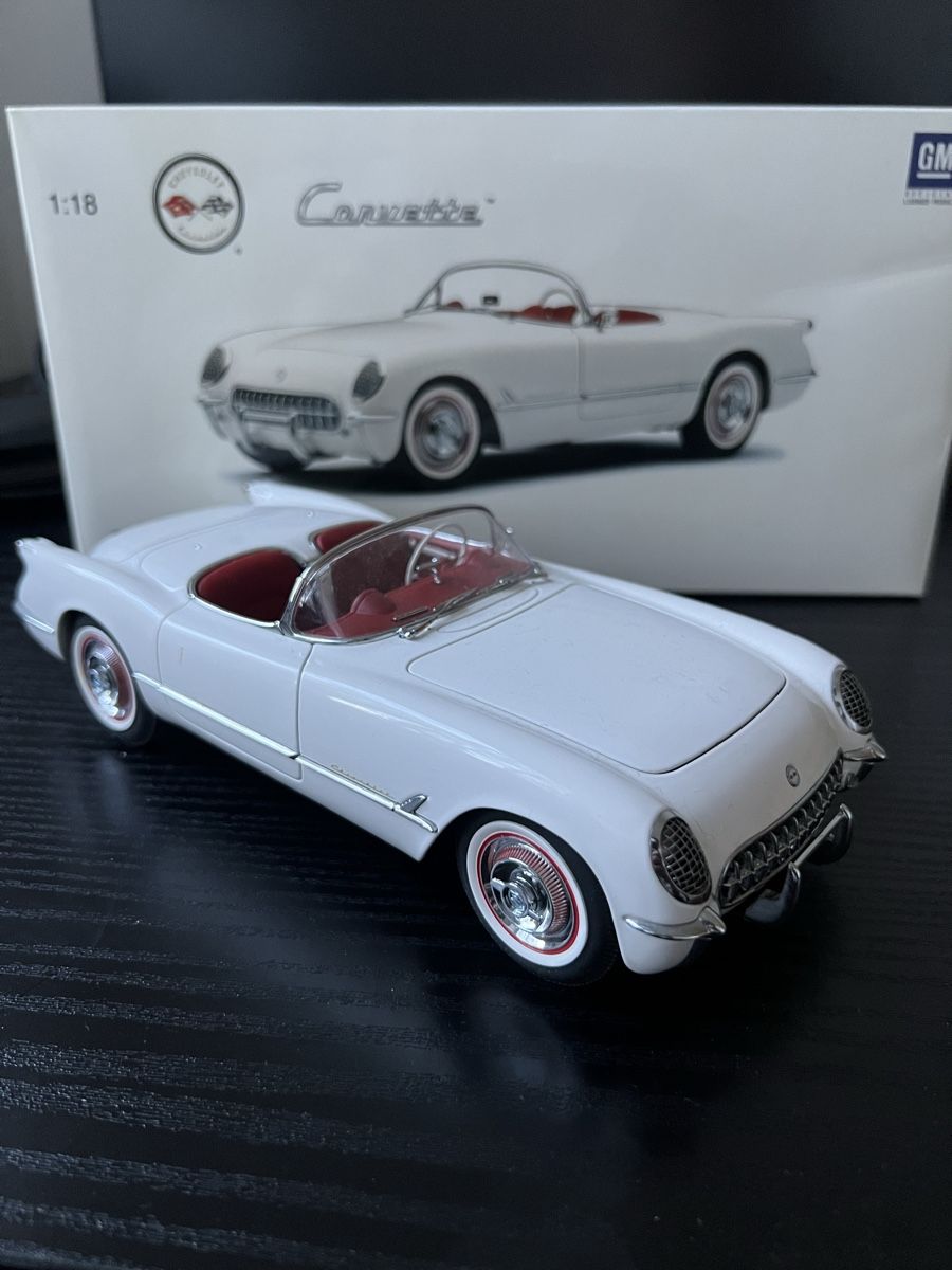 Chevrolet Modellini d'auto: AutoArt Millennium 1953 Corvette 1:18 – Nuovo (secondo la descrizione) da Adliswil venduto da kev_9yyp 1