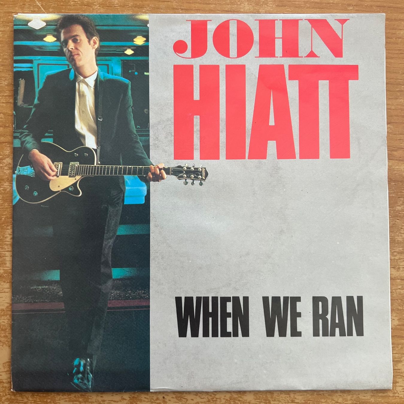 Dischi in vinile: John Hiatt - When We Ran / 1. D-Press. 1985 - Nice Copy – Usato da Gais venduto da soundcave57