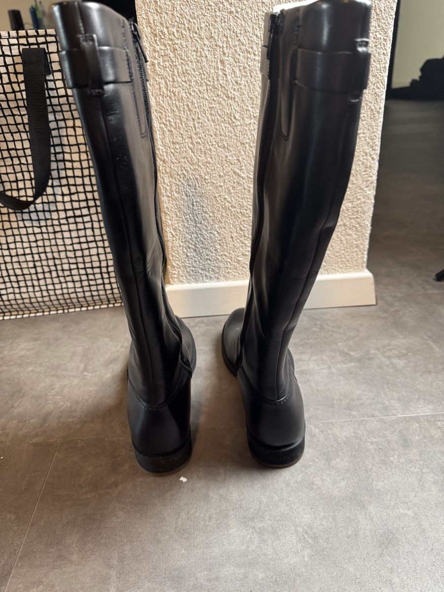 Ecco Scarpe da donna: Ecco Leather Knee High Boots, Size 40, Classic Style – Nuovo (secondo la descrizione) da Schlieren venduto da sch_7wfd 2