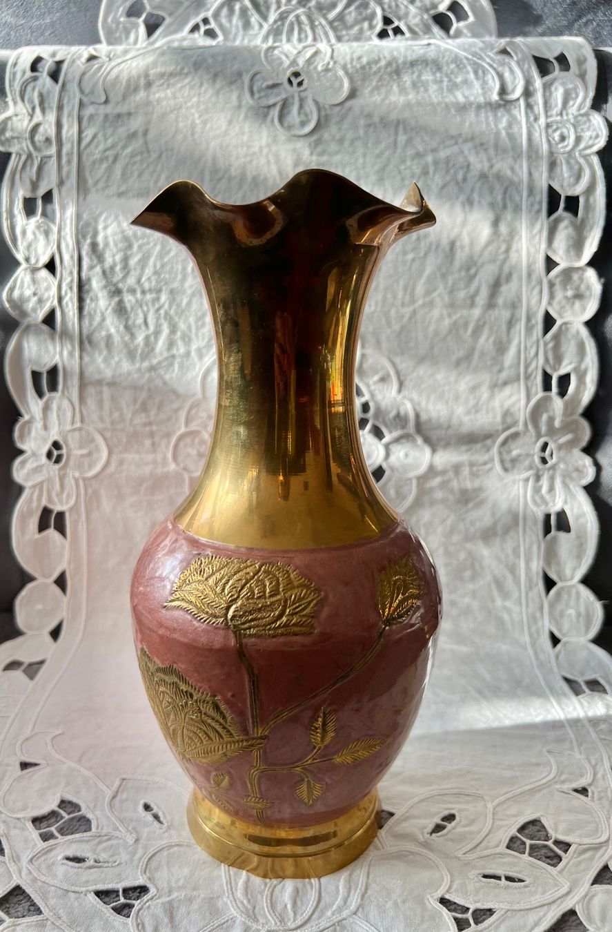 Vasen & Gefässe: Vintage Messing Vase 26cm – Gebraucht aus Frenkendorf von Only1 2