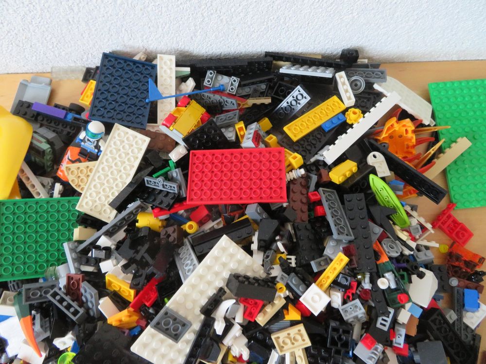 Lego Giocattoli: LEGO KILOWARE ca.1,8kg – Usato da Zürich venduto da piroma 5