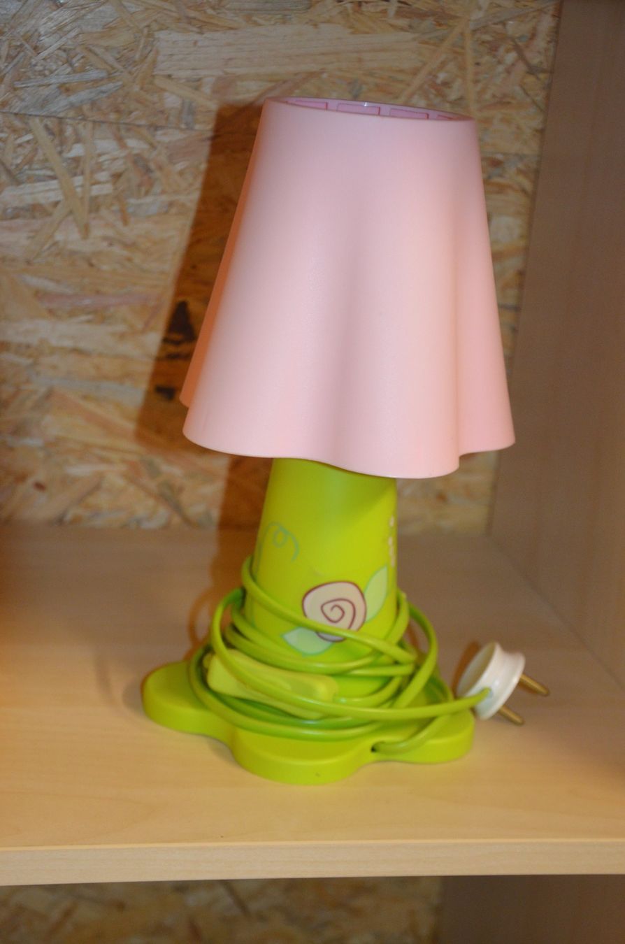 Lampade: KINDER LAMPE – Usato da Chiasso venduto da Dolly015