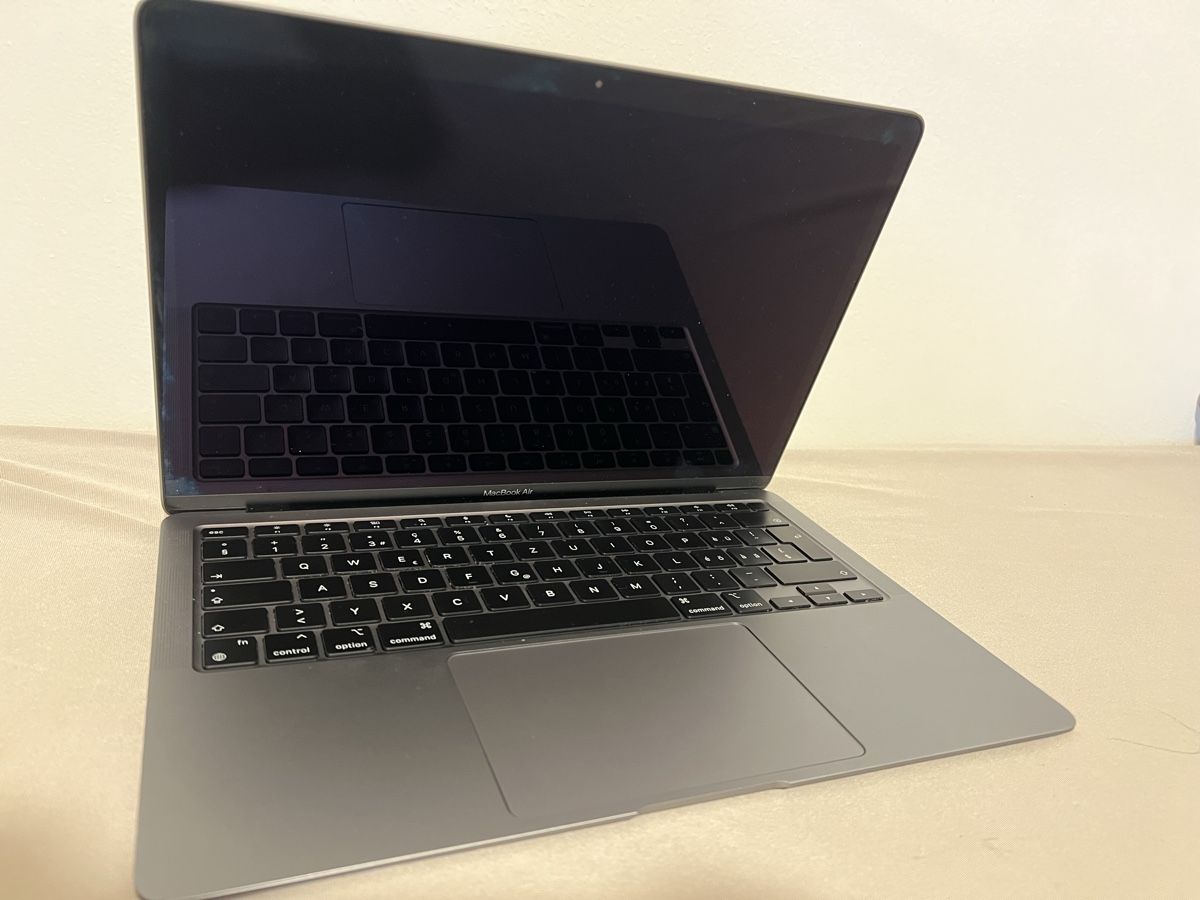 Apple Notebook: MacBook Air M1 13 zoll  2020 – Difettoso da Adliswil venduto da Pacifoll