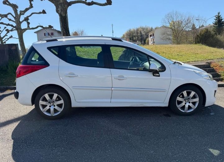 Peugeot Automobili: Peugeot 207SW 1.6hdi – Usato da Regensdorf venduto da pmj_v89t 3