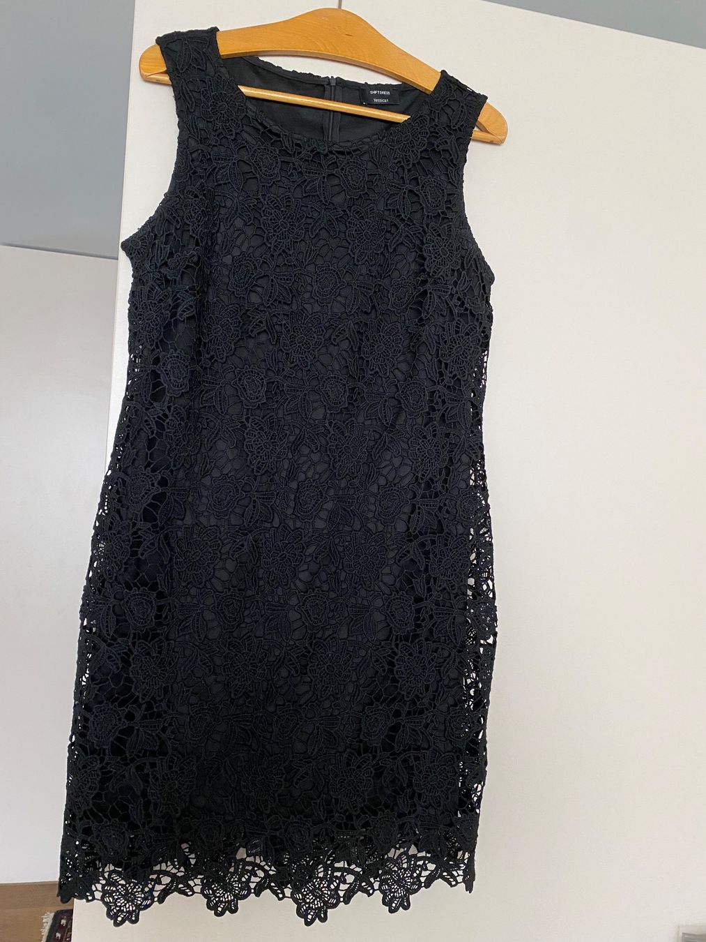 Vestiti: Kleid Spitze Schwarz neuwertig – Nuovo (secondo la descrizione) da Luzern venduto da Sommer_26 3