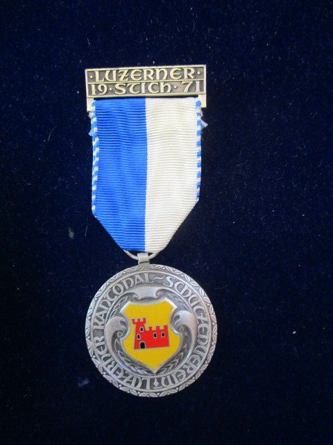 Medaglie: Luzerner Stich 1971 emailliertes Gemeindewappen Grosswangen – Nuovo (secondo la descrizione) da Luzern venduto da Horoskop1