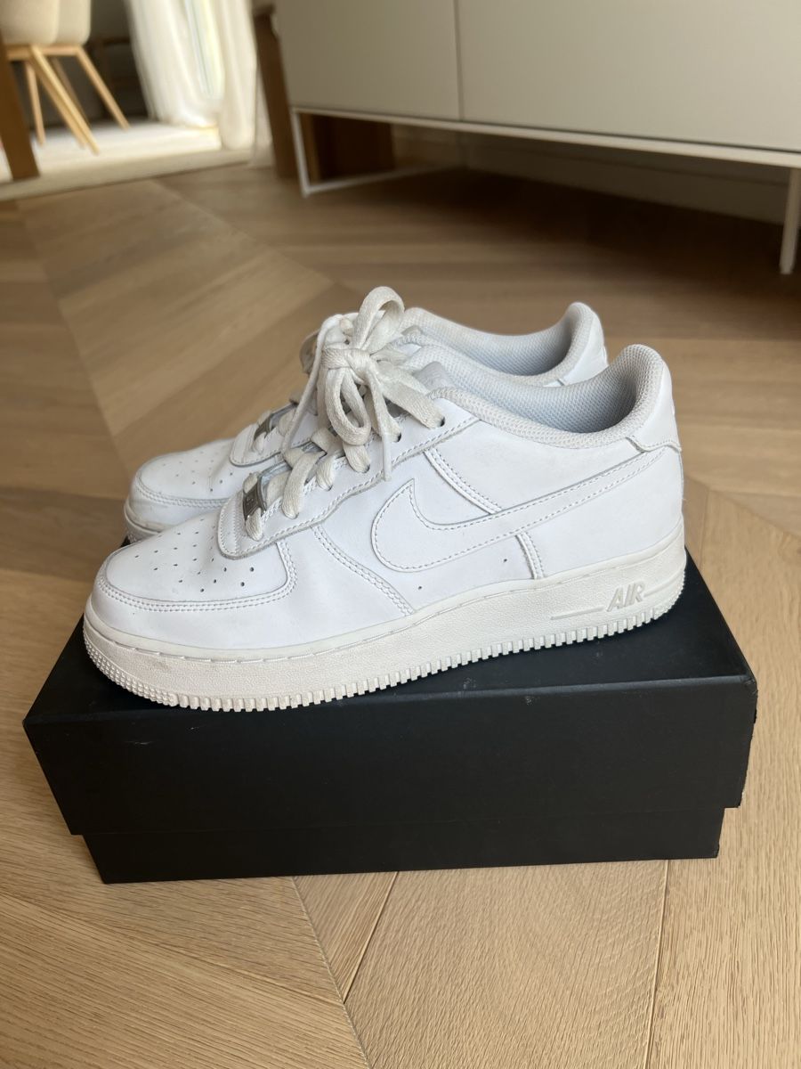 Nike Herrenschuhe: Nike Air Force 1 white  – Gebraucht aus Kreuzlingen von Lamaro45 3