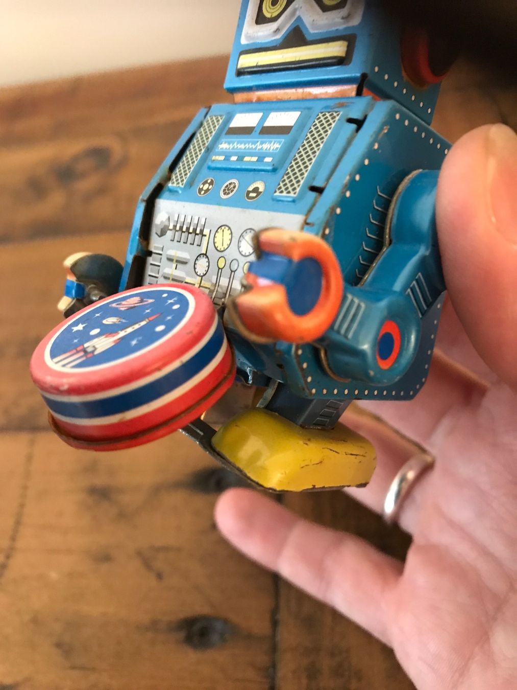 Giocattoli: Alter Blechspielzeug Roboter – Usato da Rapperswil SG venduto da cosiba01 5