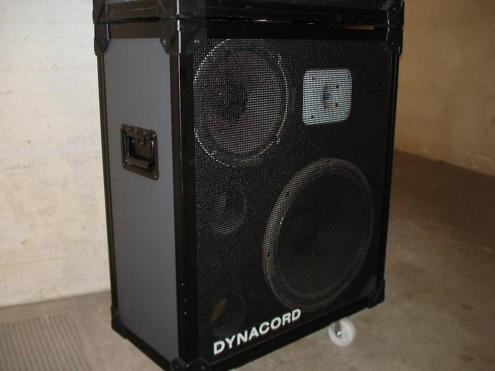 Console di mixaggio: Dynacord Power Mate plus Dynacord Boxen – Usato da Wallisellen venduto da Daijga 2