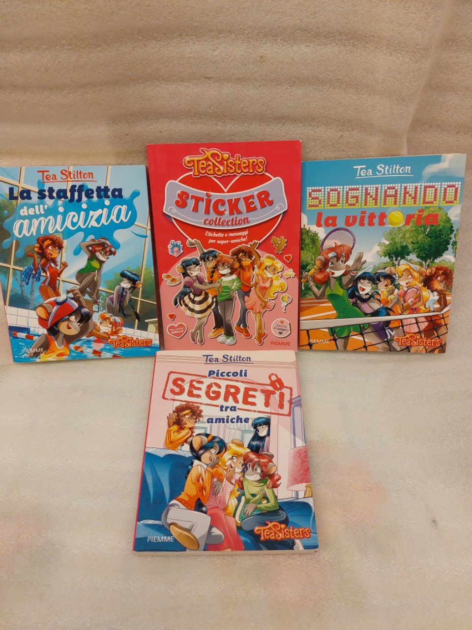 Libri: 4x Tea Sister - 3 Libri per Ragazze + 1 Libro Stickers – Usato da Pambio Noranco venduto da Pol69