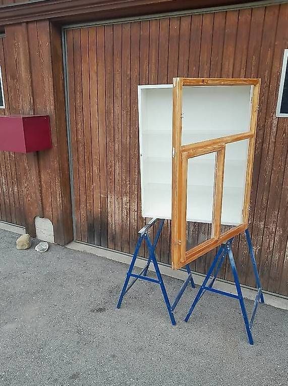 Vetrine: Vitrine/Schaukasten – Usato da Appenzell venduto da marcel.r32 1