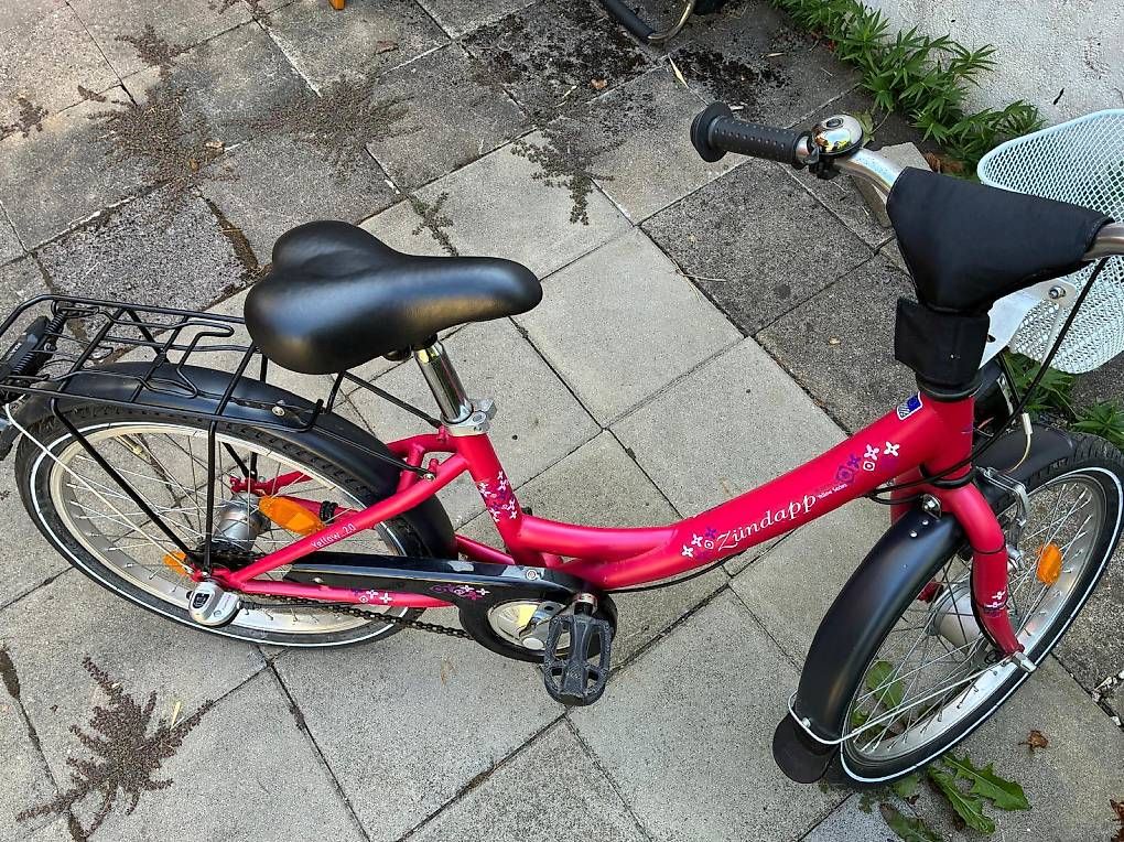 Vélos: Kinder Velo Zündapp 20" wenig benutzt – D'occasion à Oberrieden par Fige11 1