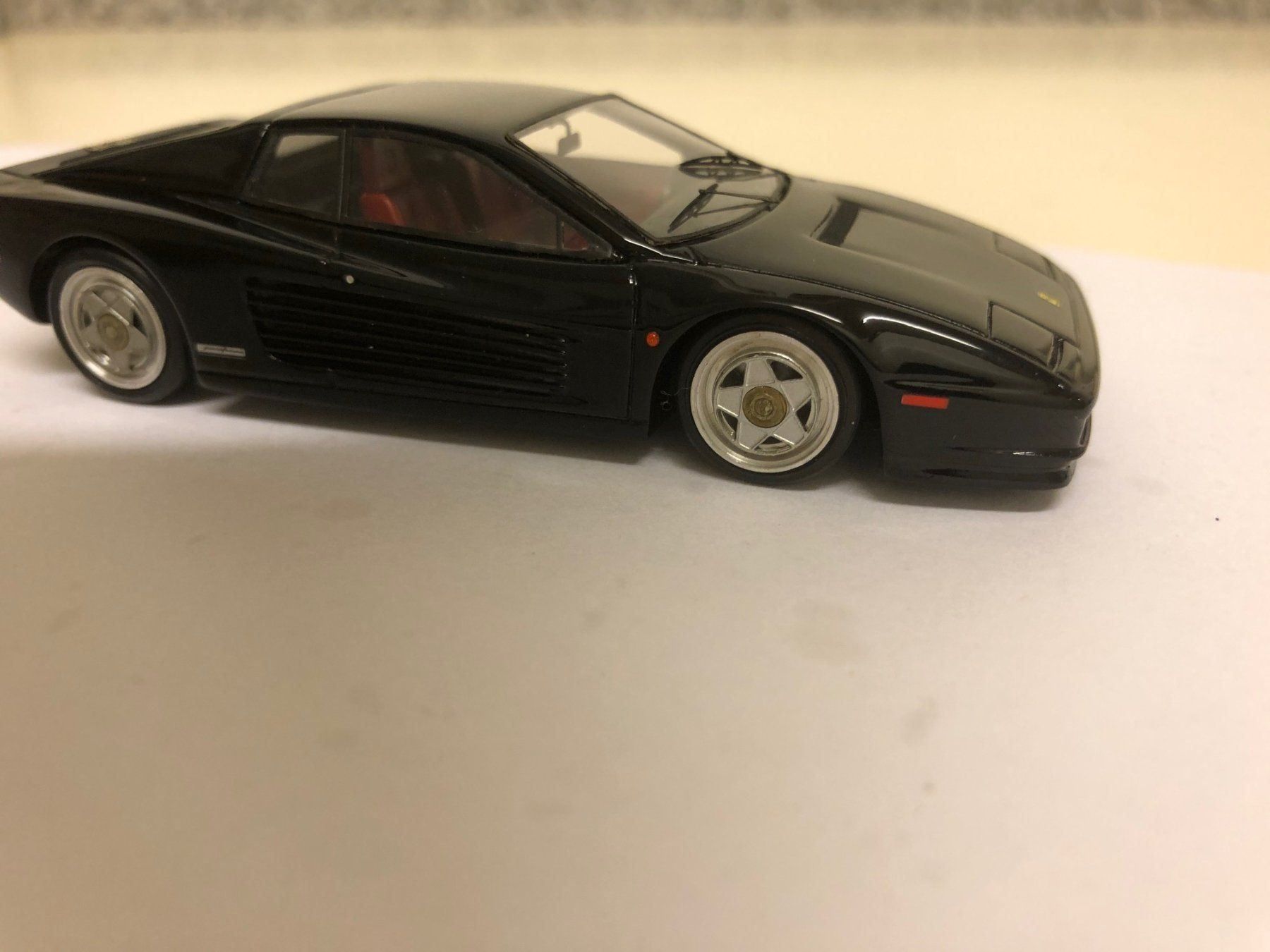 BBR Models Modellini d'auto: Ferrari Testa-Rossa  BBR – Nuovo e nell'imballaggio originale da Muttenz venduto da Gucci2005