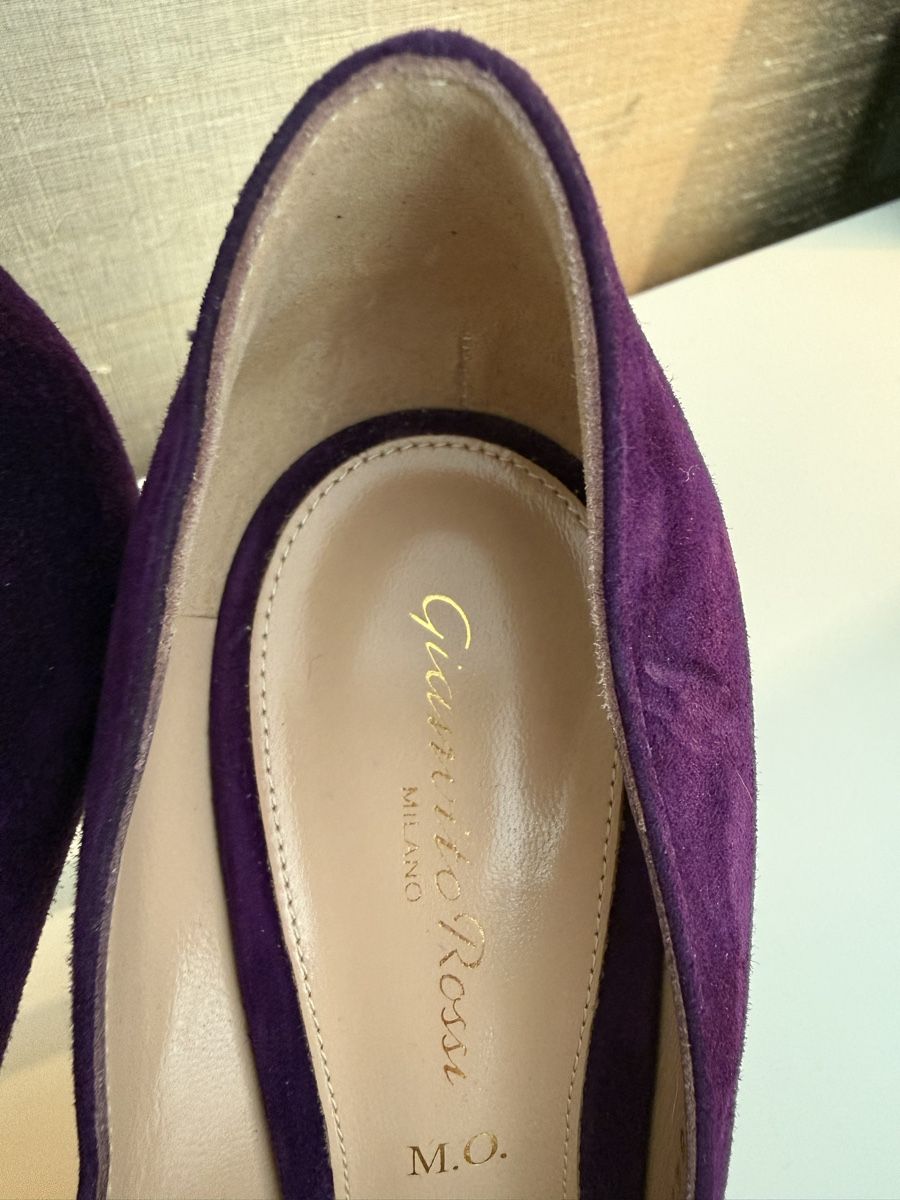 Gianvito Rossi Chaussures femmes: Gianvito Rossi Pumps Wildleder  – Neuf (Voir description) à Wädenswil par Cocomagi 3