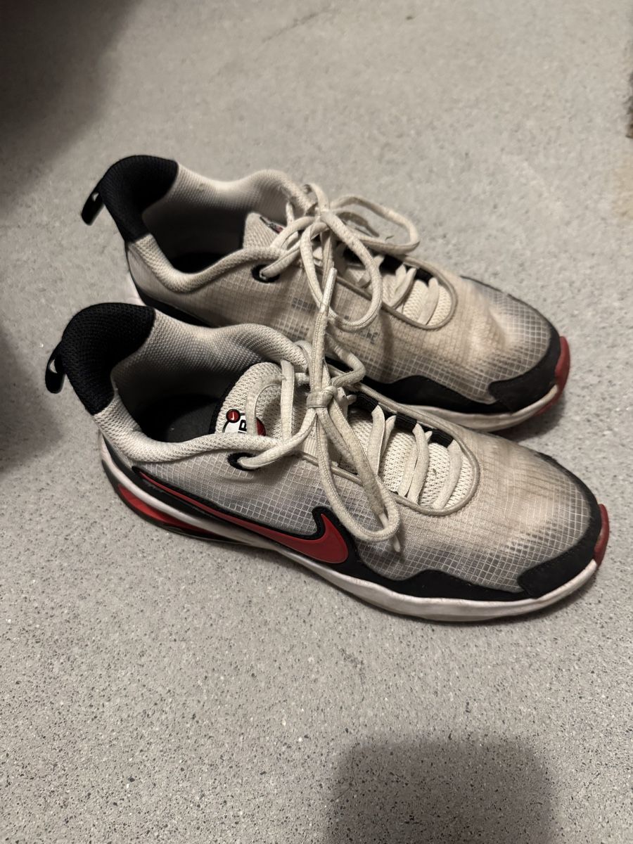 Nike Scarpe per ragazzi: Nike Air Max Sneaker, Grösse 36.5, gebrauch – Usato da Zürich venduto da AninANILOKIN 1