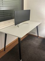 Bürotisch