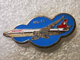 Ansteckpin 23: Flugzeug Swissair MD-11