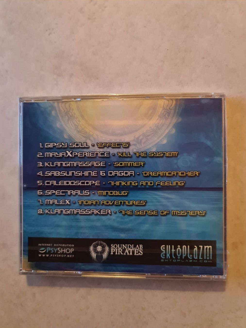 CD: Groovy - Adventures Vol.1  /  Fabrikneu – Usato da Schneisingen venduto da backstore24 2