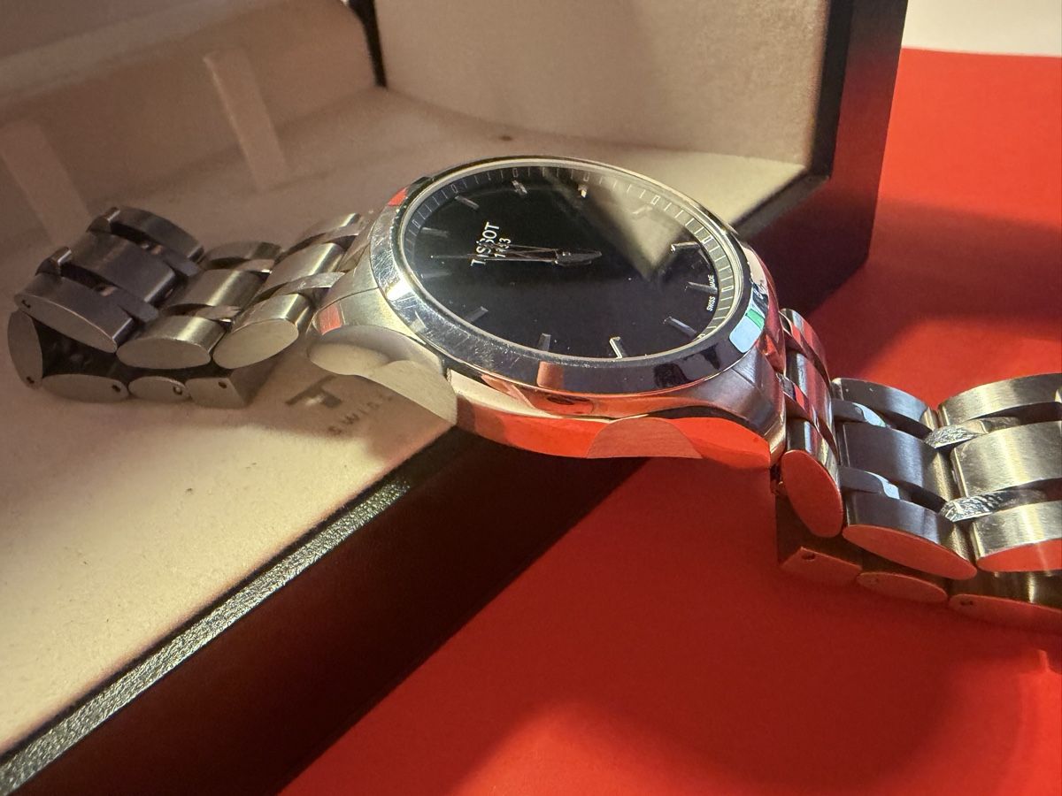 Tissot Orologi: Herren Uhr Tissot – Nuovo (secondo la descrizione) da Baar venduto da dej_pbs7 5